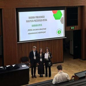 Basia gave a winning talk at II Warszawskie Sympozjum Chemiczne 