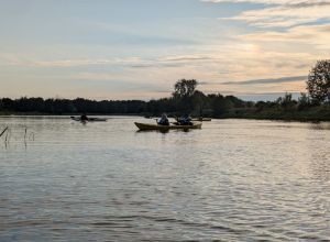 Lab Retreat 2025 - kayaking on the Narew river
